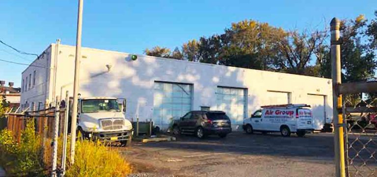 238 West Fort Lee Road, Bogota, NJ – drive-thru, freestanding building space