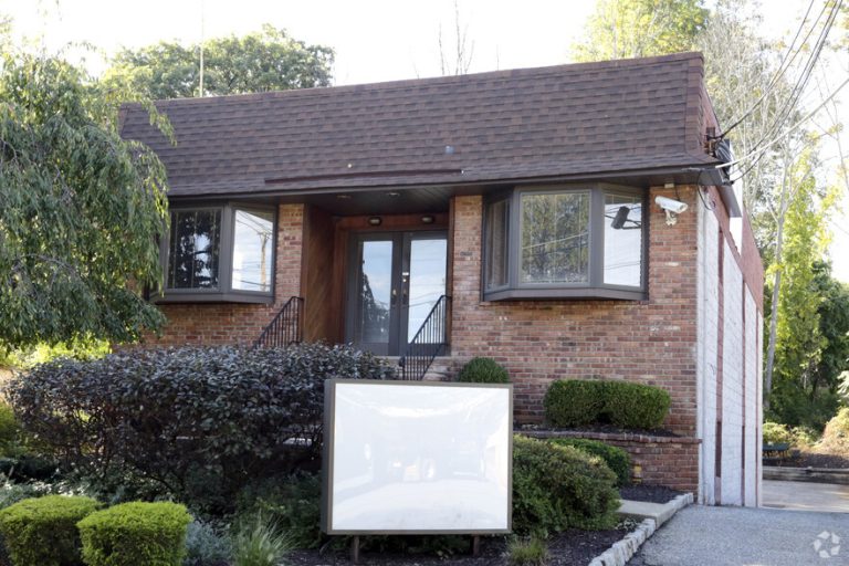 7 Harrison Ave, Morris Plains, NJ – freestanding building space