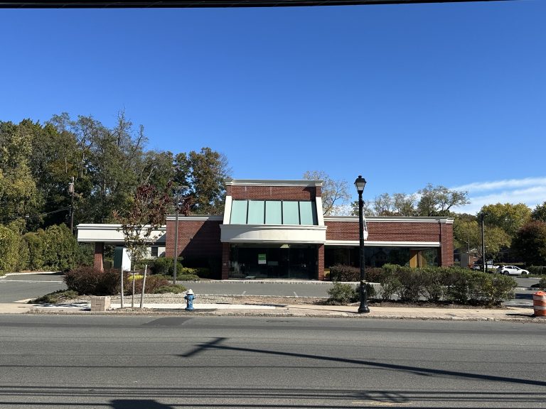 72-80 South Street, New Providence, NJ – freestanding building space